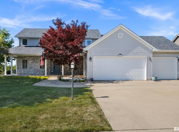 1609 FIELDSTONE Court, Chillicothe, IL 61523