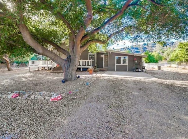15808 Thomas Paine, Ramona, CA 92065