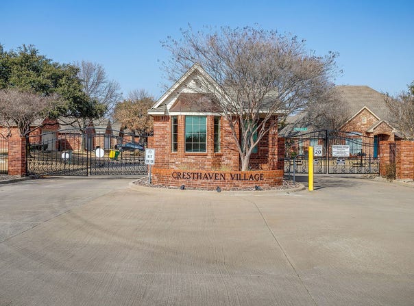 119 Crestway Drive, Cedar Hill, TX 75104
