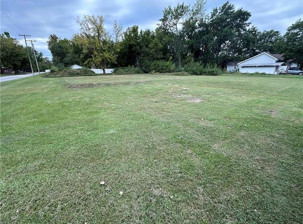 408 E 12th Street, Pleasanton, KS 66075