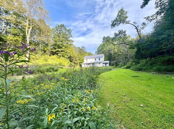 411 Masters Run, Leroy, WV 25252
