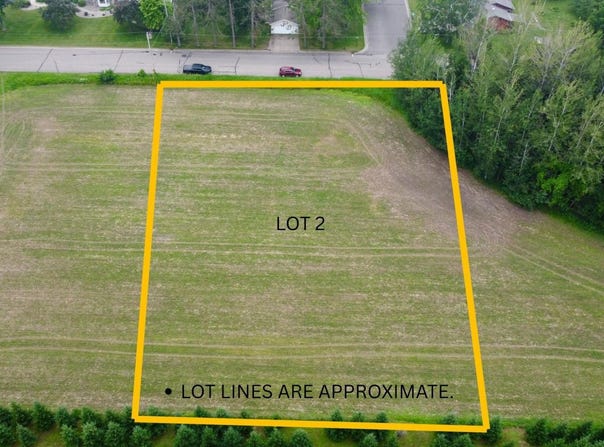 ON 8TH AVE E, Antigo, WI 54409