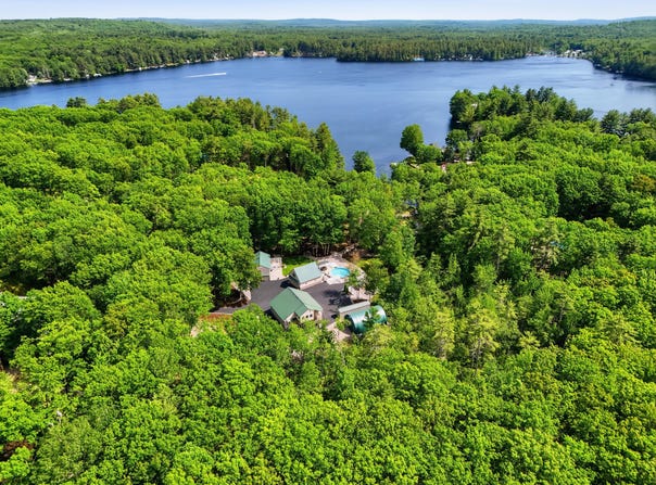 2 Betty Lane, Waterboro, ME 04030