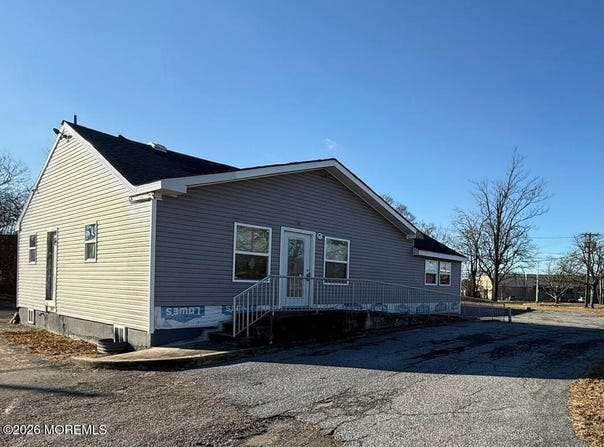 10 Sidney Lane, Willingboro, NJ 08046