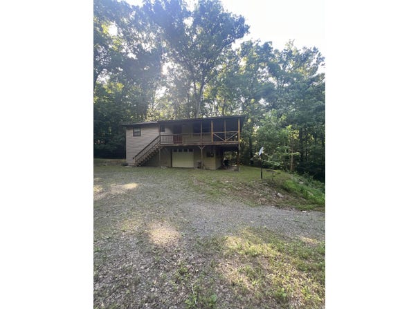 1745 Sandiff Road, Shirley, AR 72153