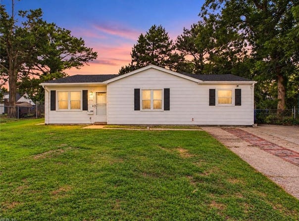 4920 Bark Lane, Virginia Beach, VA 23455