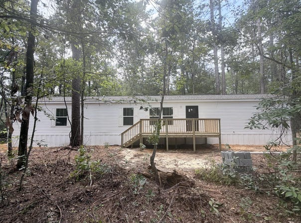 911 Poling Lane, Round O, SC 29474