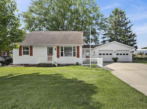 117 West Street, Dane, WI 53529