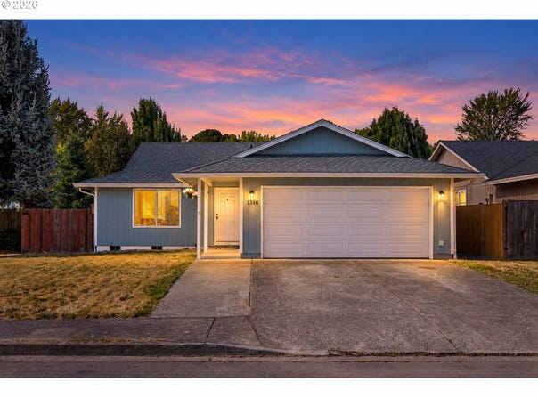 1310 NW 4TH St, BattleGround, WA 98604