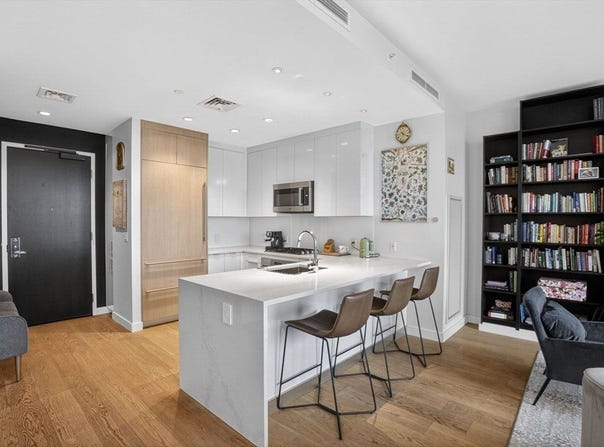 188 Brookline Ave, Boston, MA 02215