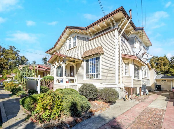 2550 Pleasant st, Oakland, CA 94602