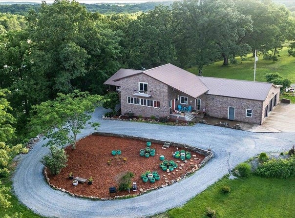 7644 Highway 17, Houston, MO 65483