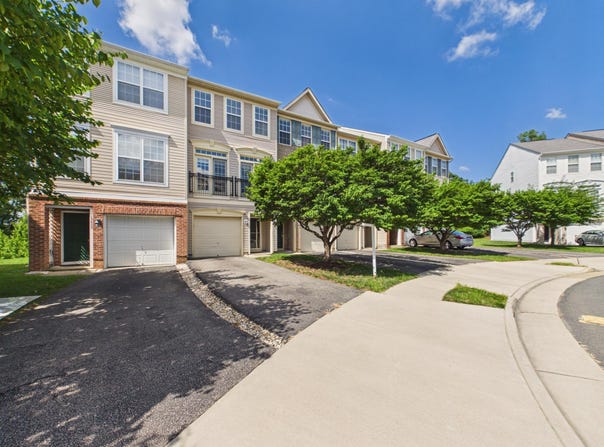 15653 JOHN DISKIN Circle, WOODBRIDGE, VA 22191