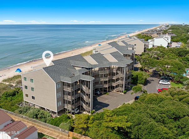 525 Salter Path Road, Pine Knoll Shores, NC 28512