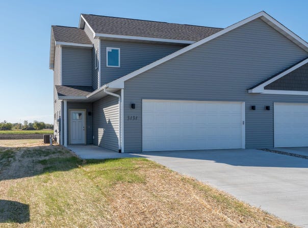 3129 & 3131 Noble Drive, Mankato, MN 56001