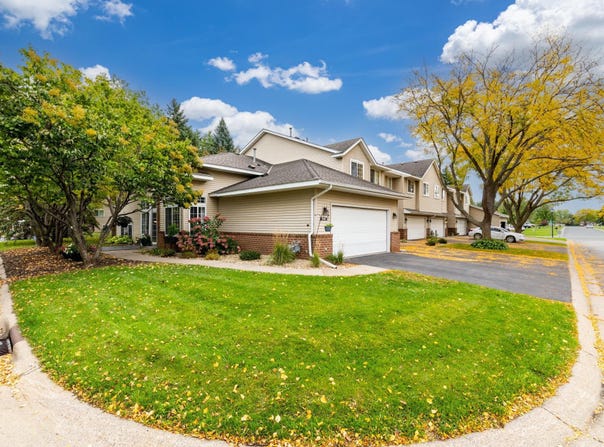 15102 December Way, Rosemount, MN 55068