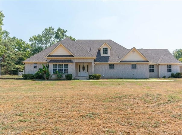 4812 Skywood DR, Fort Smith, AR 72904