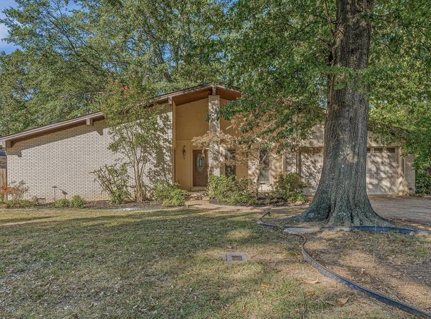2221 Indian Trails St., Jonesboro, AR 72401