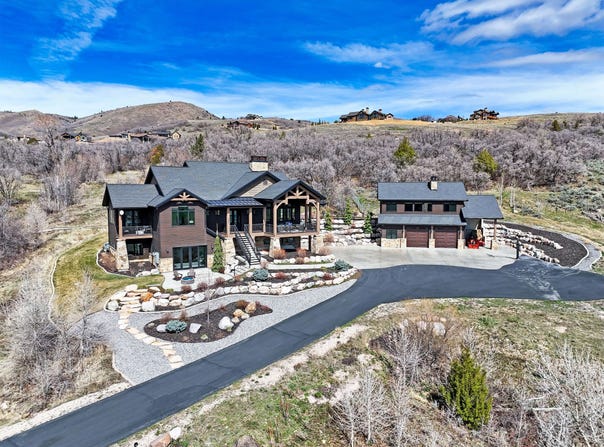 2252 E LAUREN Ln, Liberty, UT 84310