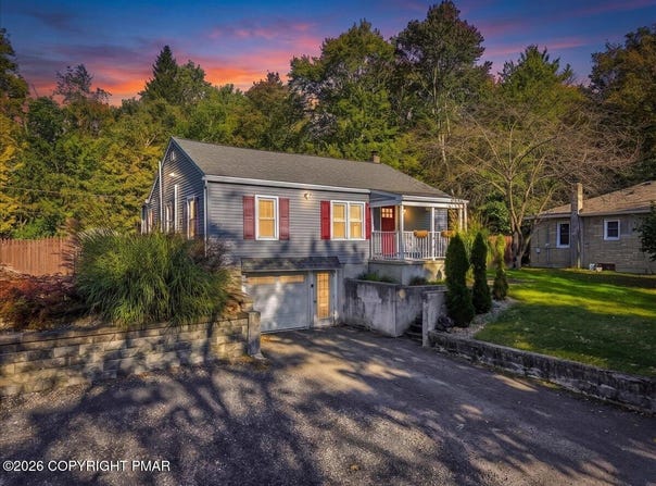 105 Periwinkle Lane, Stroudsburg, PA 18360