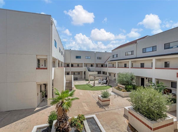 2605 Enfield Rd, Austin, TX 78703