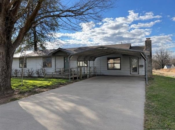 591 E Street, Blackburn, OK 74058