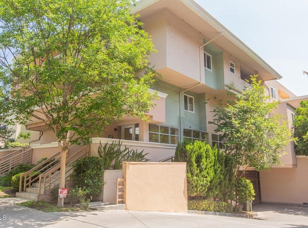 130 S Mentor Avenue, Pasadena, CA 91106