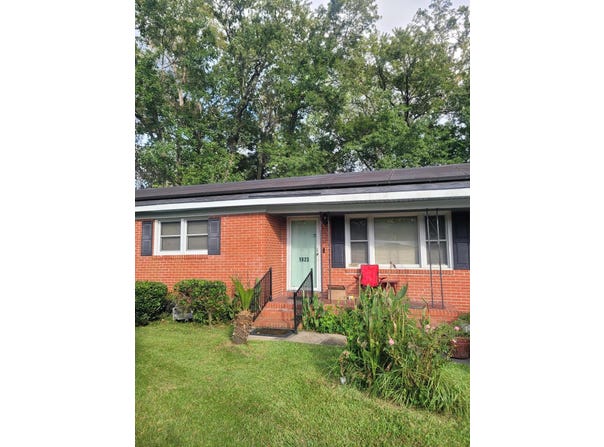 1823 Jaywood Circle, Charleston, SC 29407