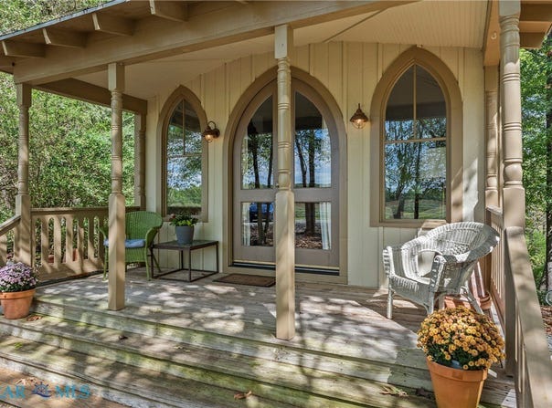 111 Park Place, Irvington, VA 22480