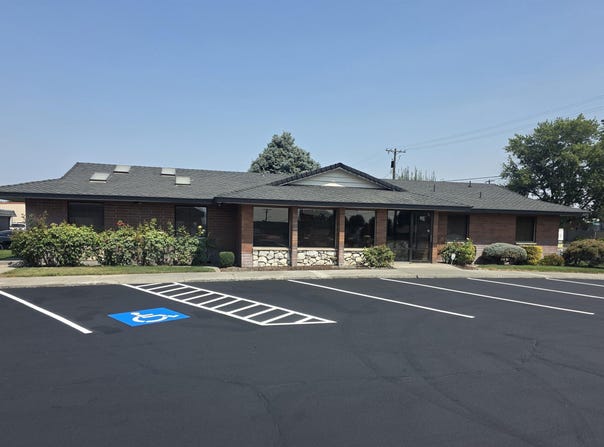 320 N 20th Ave., Pasco, WA