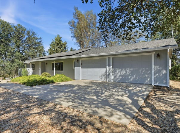 16230 Skyline Drive, Red Bluff, CA 96080