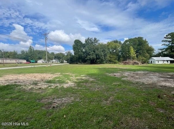 325 N Main Street, Bladenboro, NC 28320