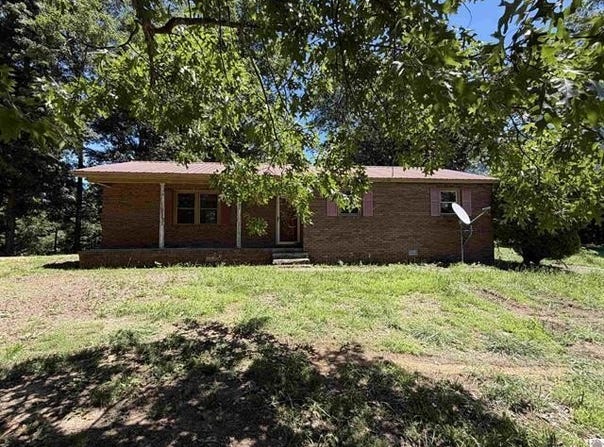 1742 Ed Mitchell Road, Princeton, KY 42445