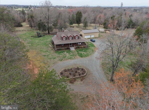 2113 COURTHOUSE Road, CATLETT, VA 20119