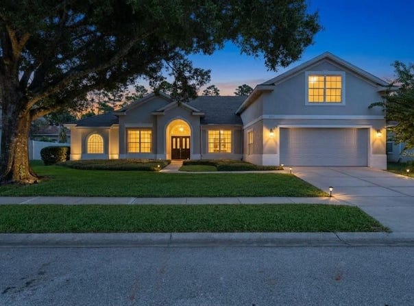 9041 LAUREL RIDGE Drive, MOUNT DORA, FL 32757
