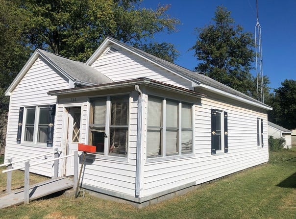 708 E 11th Street, Centralia, IL 62801