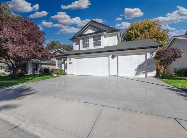 2320 E Alderhill Dr, Eagle, ID 83616