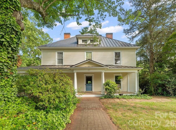 602 N Main Street, Davidson, NC 28036