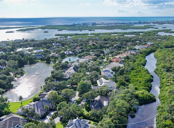 324 OSPREY POINT Drive, OSPREY, FL 34229