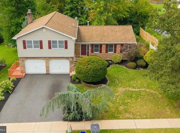 206 LINCOLN Drive, READING, PA 19606