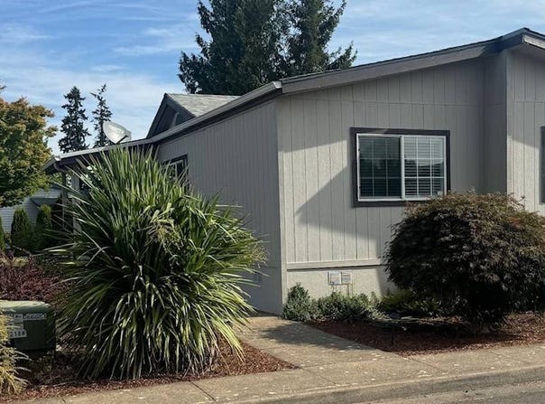310 Pitney Lane, Junction City, OR 97448