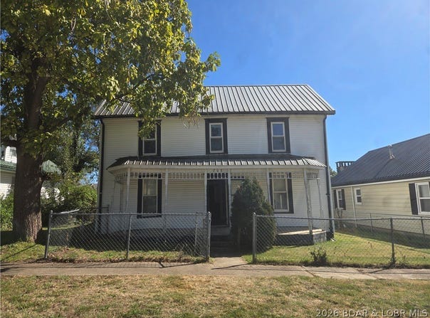 208 Main, Stover, MO 65078
