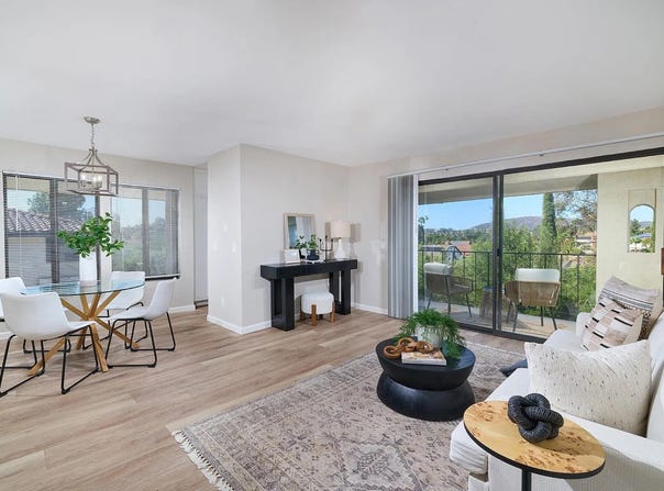17617 Pomerado Rd, San Diego, CA 92128