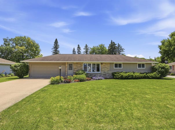 3517 W FLORIDA Avenue, APPLETON, WI 54914