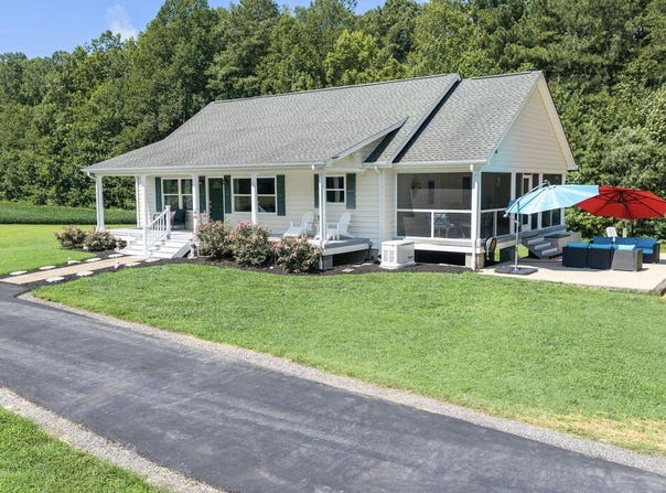 183 Carlson Rd, HEATHSVILLE, VA 22473