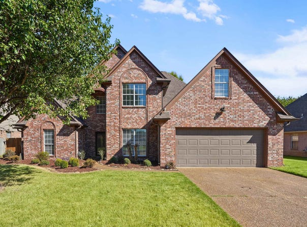 7212 SHADY OAKS Dr, Bartlett, TN 38133