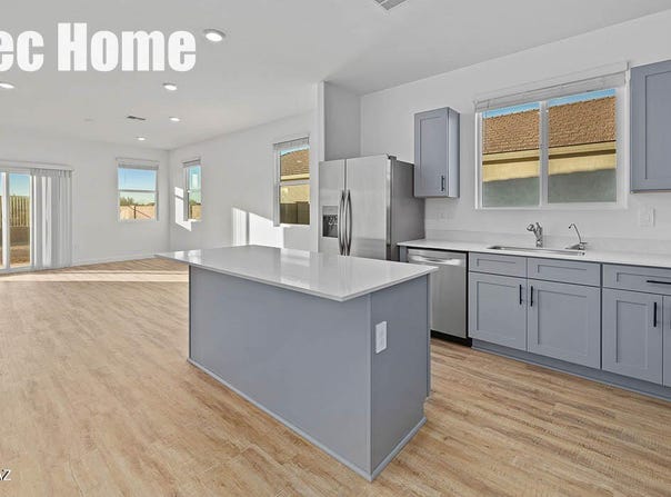 13992 E Crotalus Way, Vail, AZ 85641