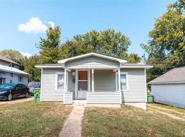 407 E 12th Street, Rolla, MO 65401