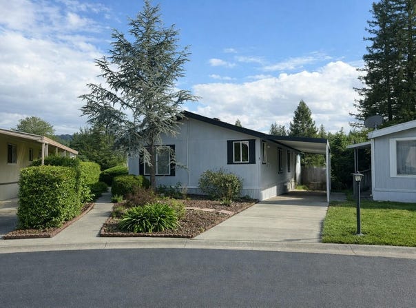 72 W Coast Drive, Redway, CA 95560