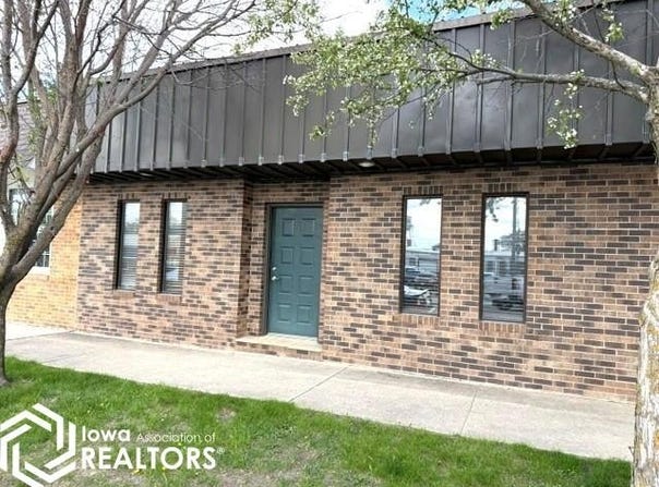 116 N Moore Street, Algona, IA 50511